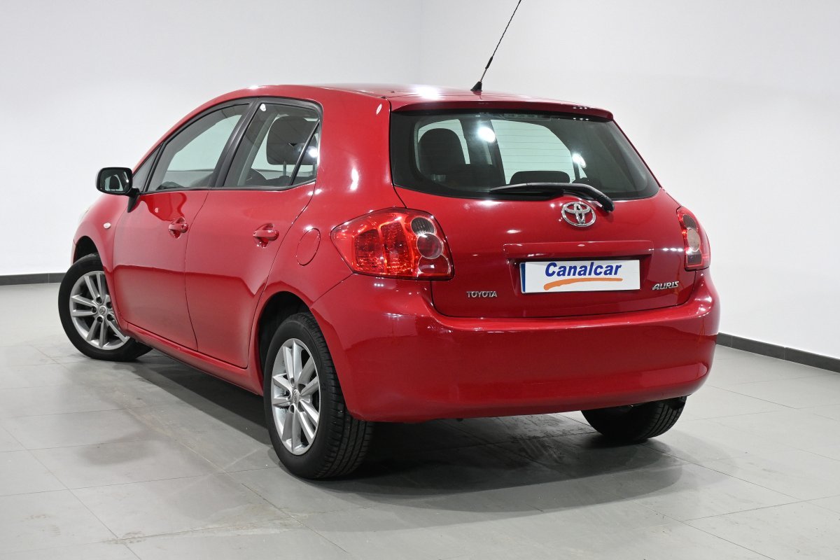 Foto Toyota Auris 6