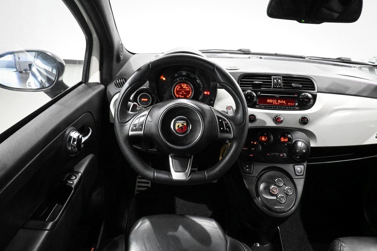 Foto Abarth 500C 19