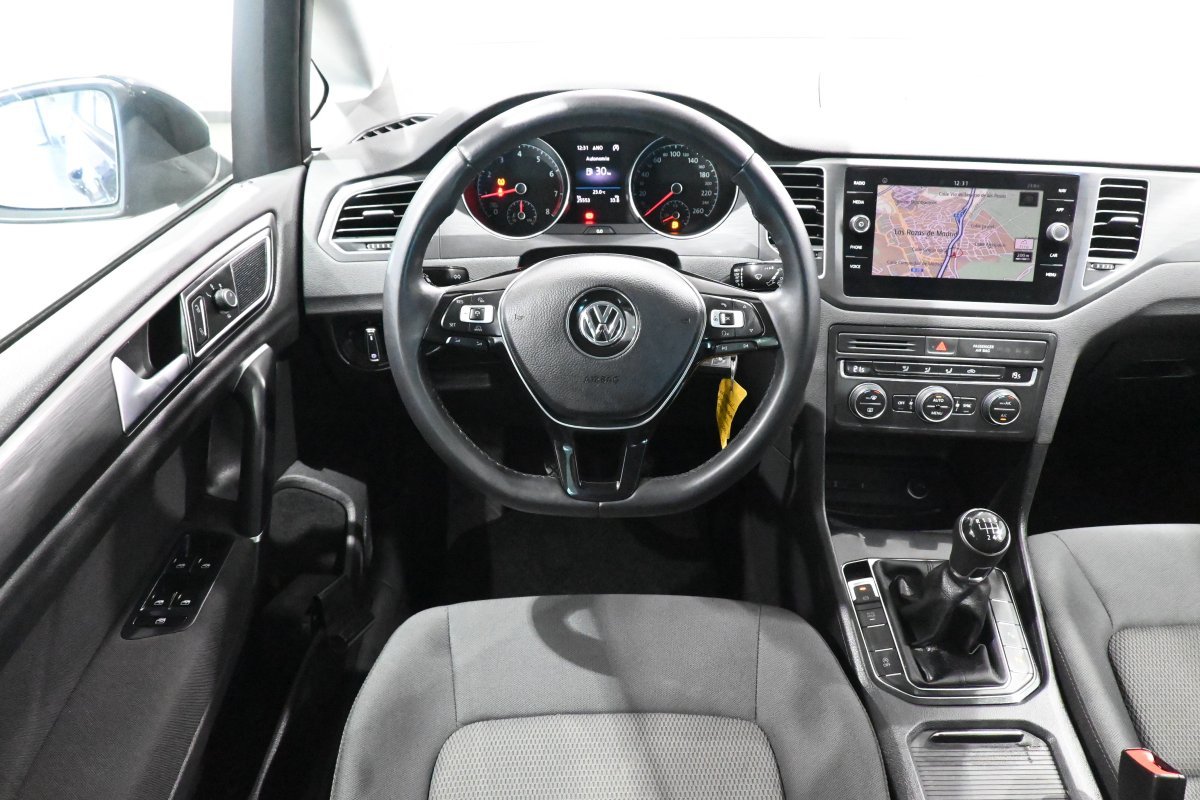 Foto Volkswagen Golf Sportsvan 21