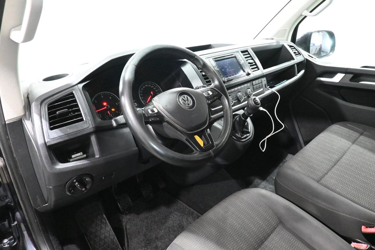 Foto Volkswagen Caravelle 16