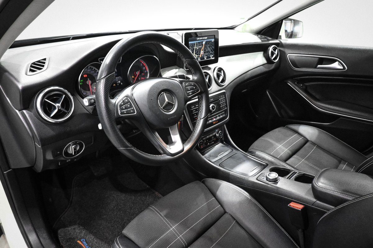 Foto Mercedes-Benz Clase GLA 9