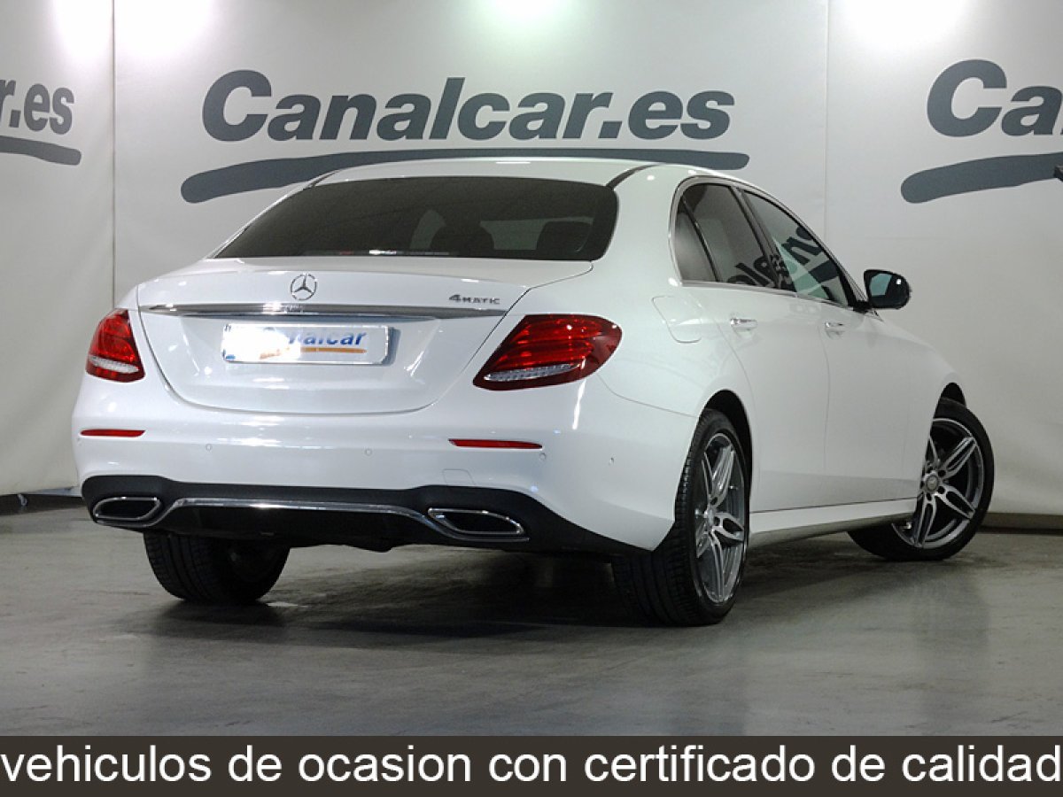 Foto Mercedes-Benz Clase E 4