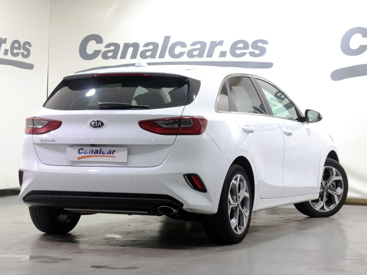 Foto Kia Ceed 4