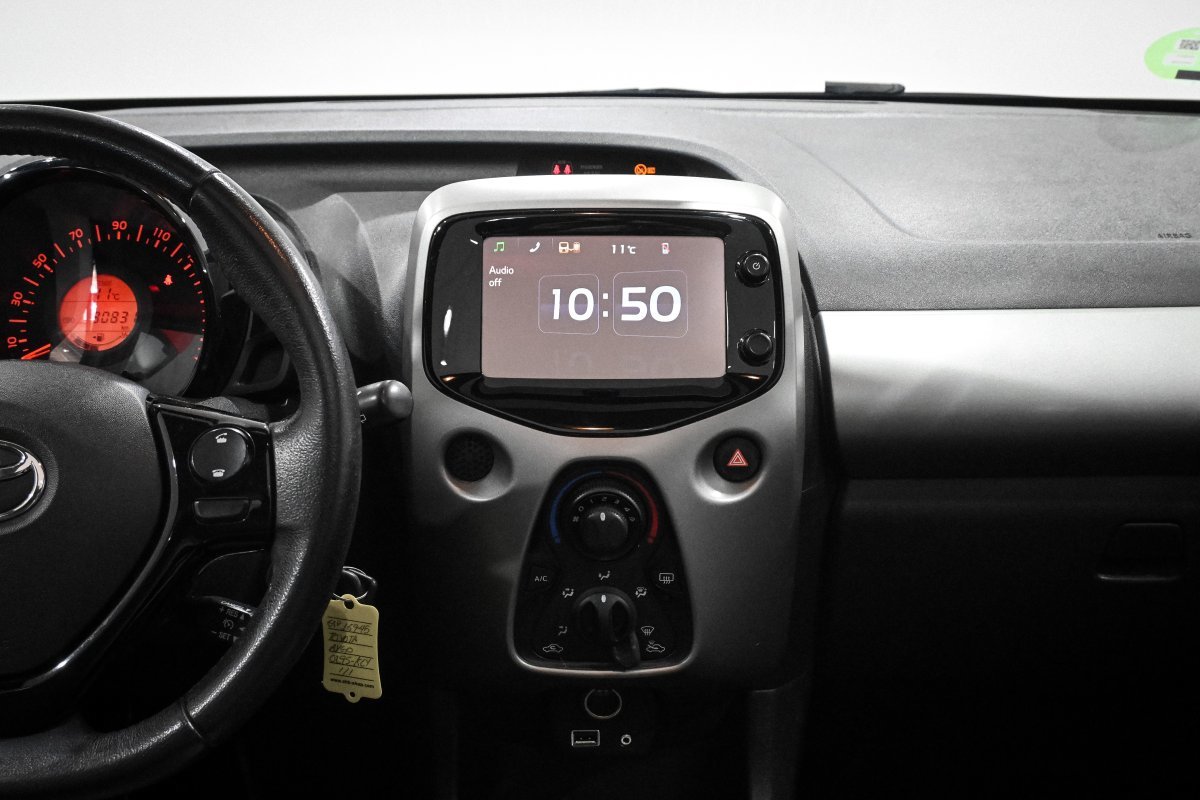 Foto Toyota Aygo 14