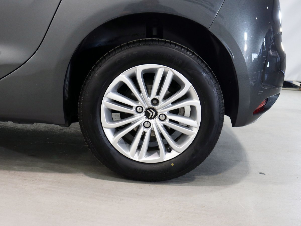 Foto Citroën DS4 25