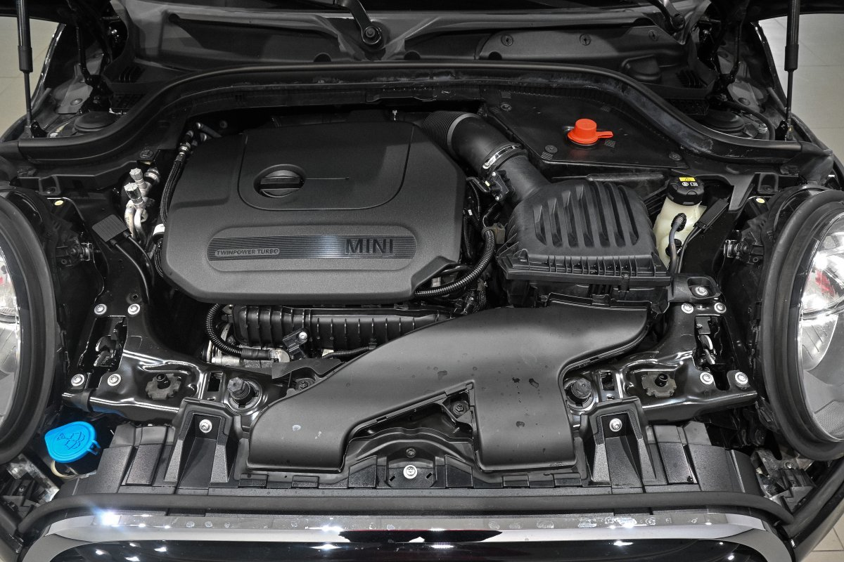 Foto Mini 5 Puertas 7