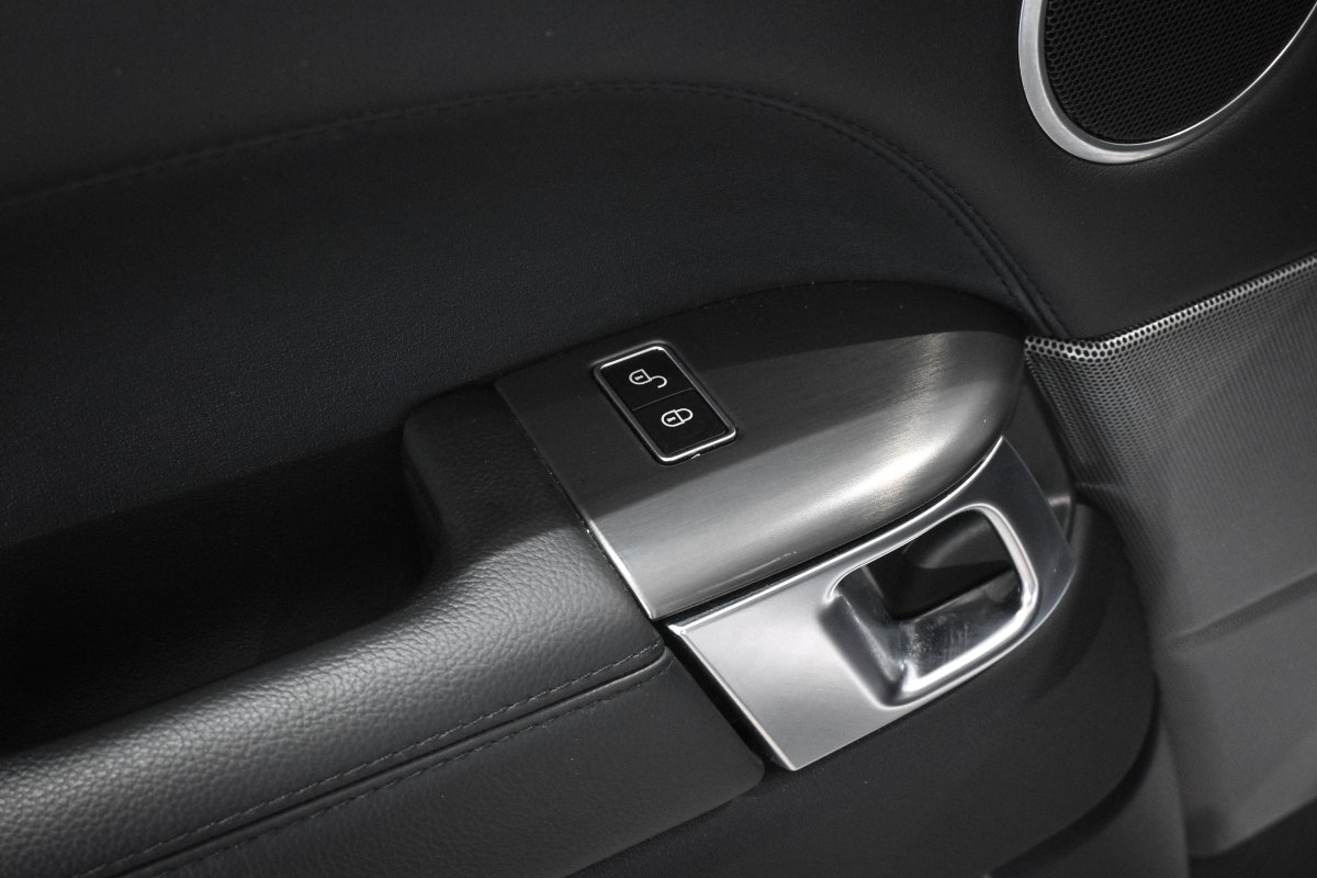 Foto Land-Rover Range Rover Sport 32