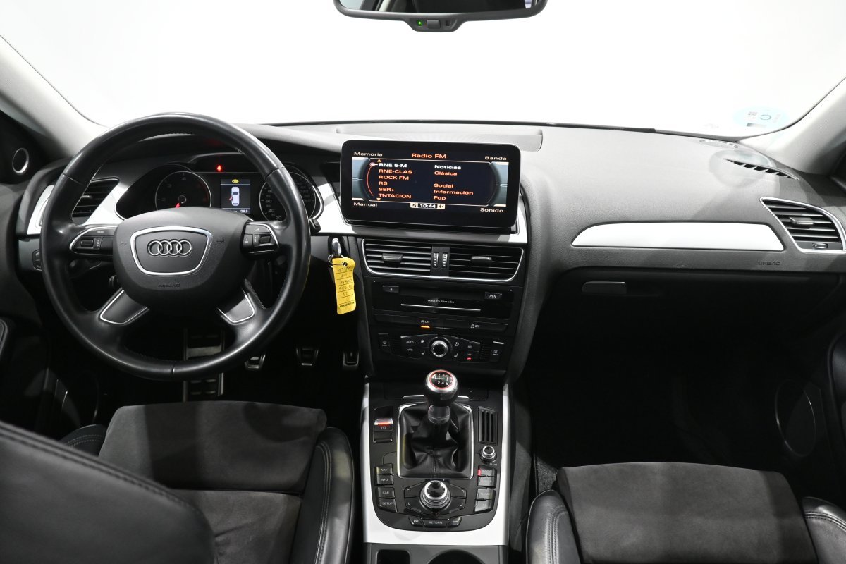 Foto Audi A4 Avant 16