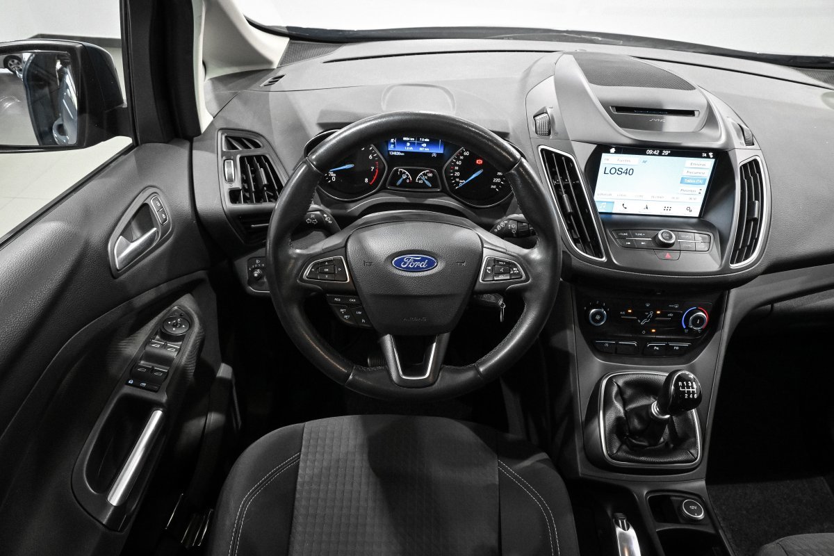 Foto Ford Grand C-MAX 21
