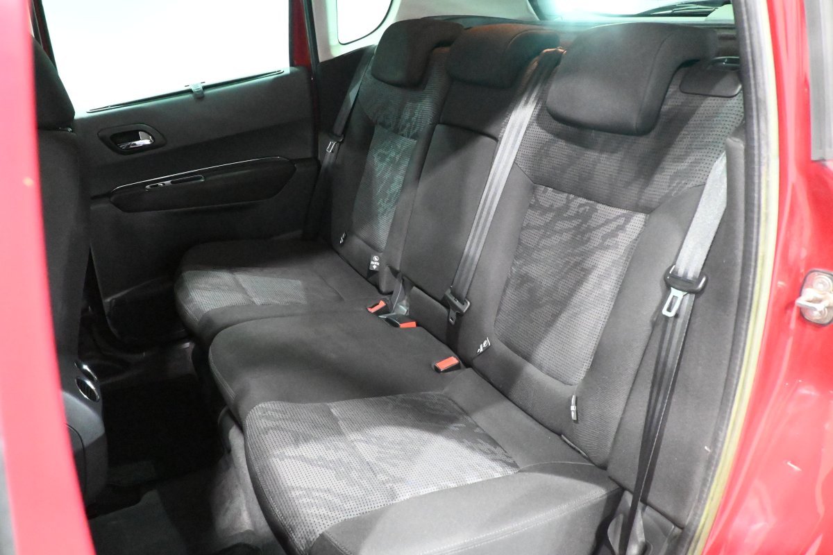 Foto Peugeot 3008 12