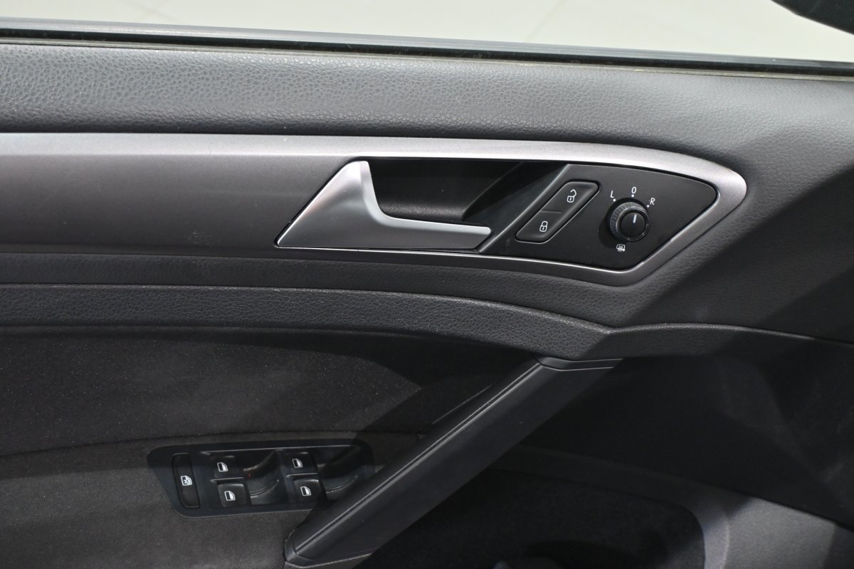 Foto Volkswagen Golf 20