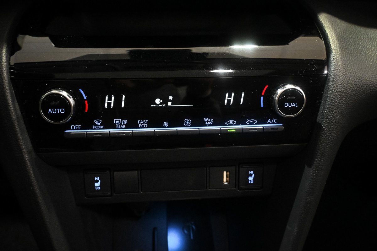 Foto Toyota Yaris 18