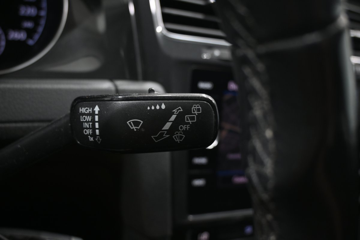 Foto Volkswagen Golf 25