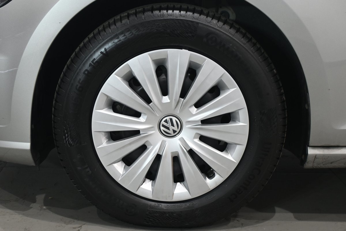 Foto Volkswagen Golf 31