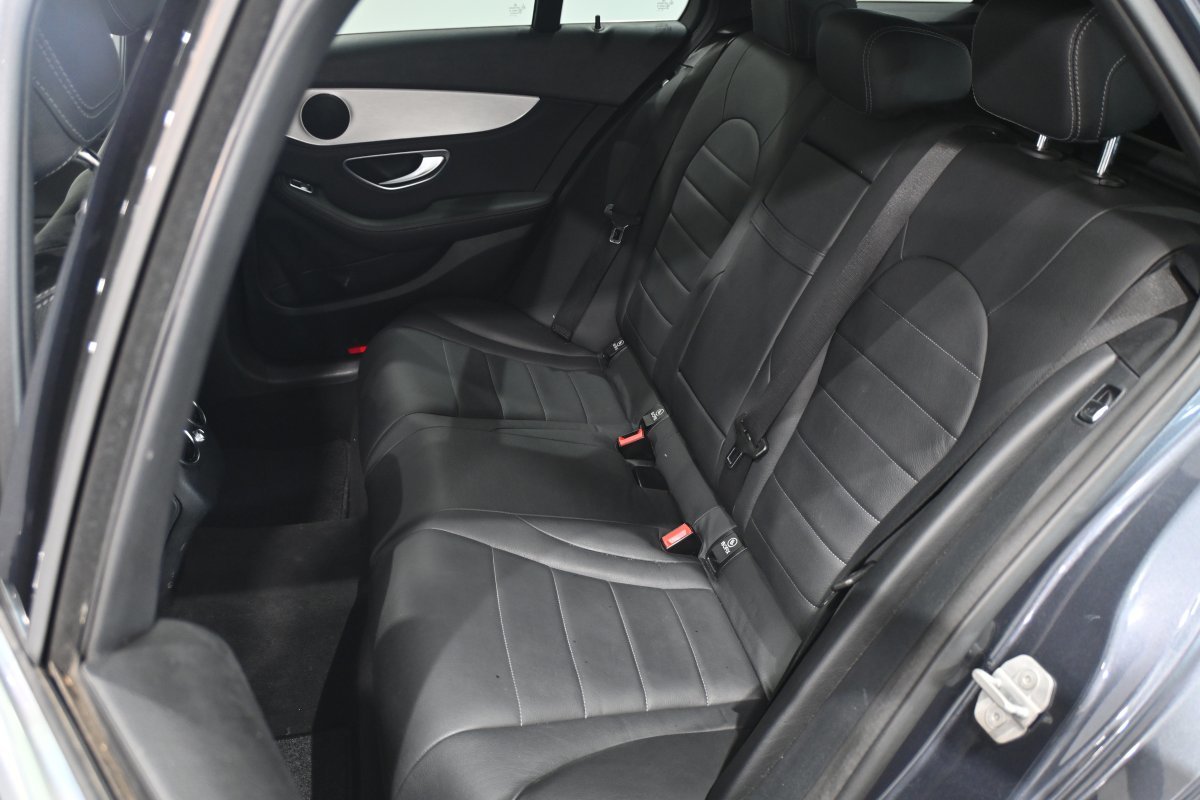 Foto Mercedes-Benz Clase C 12