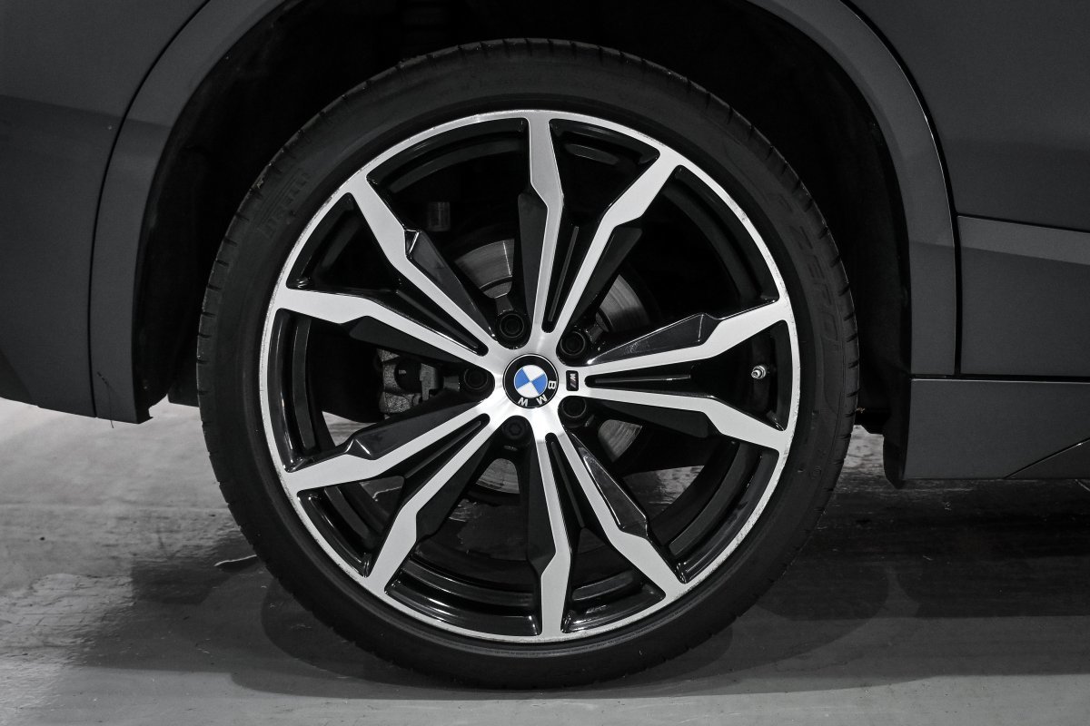 Foto BMW X2 30