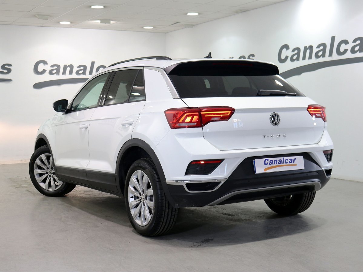 Foto Volkswagen T-Roc 6