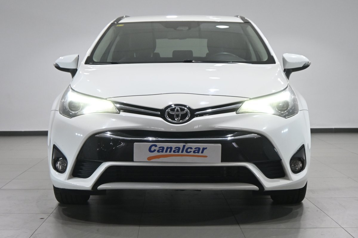 Foto Toyota Avensis 2