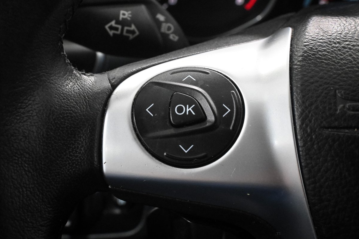 Foto Ford Grand C-MAX 26