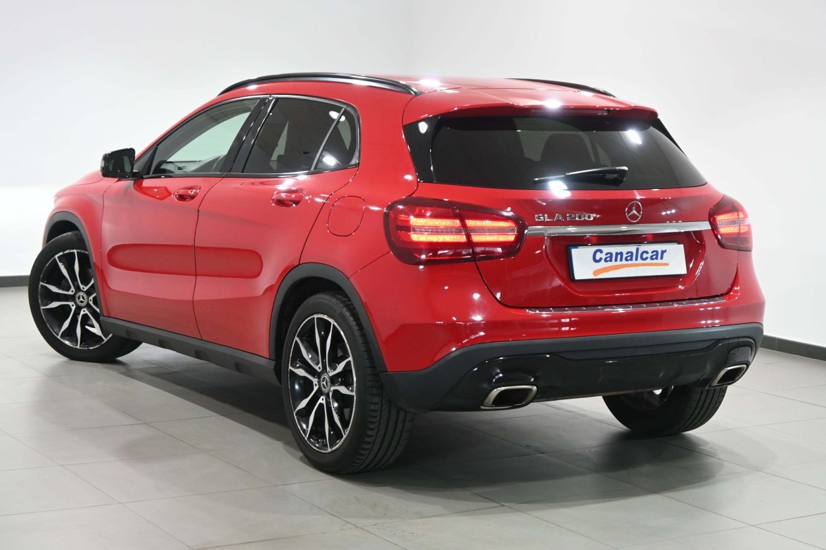 Foto Mercedes-Benz Clase GLA 6