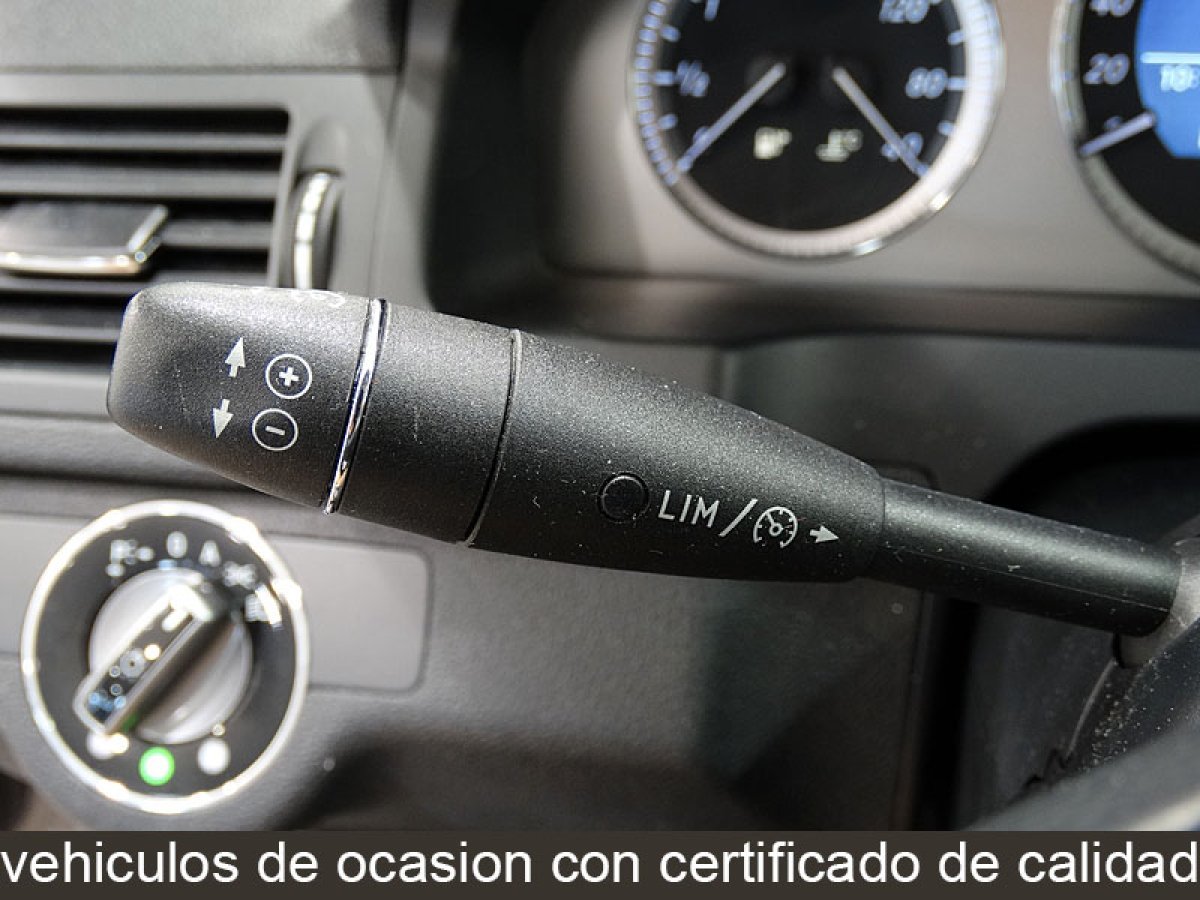 Foto Mercedes-Benz Clase C 29