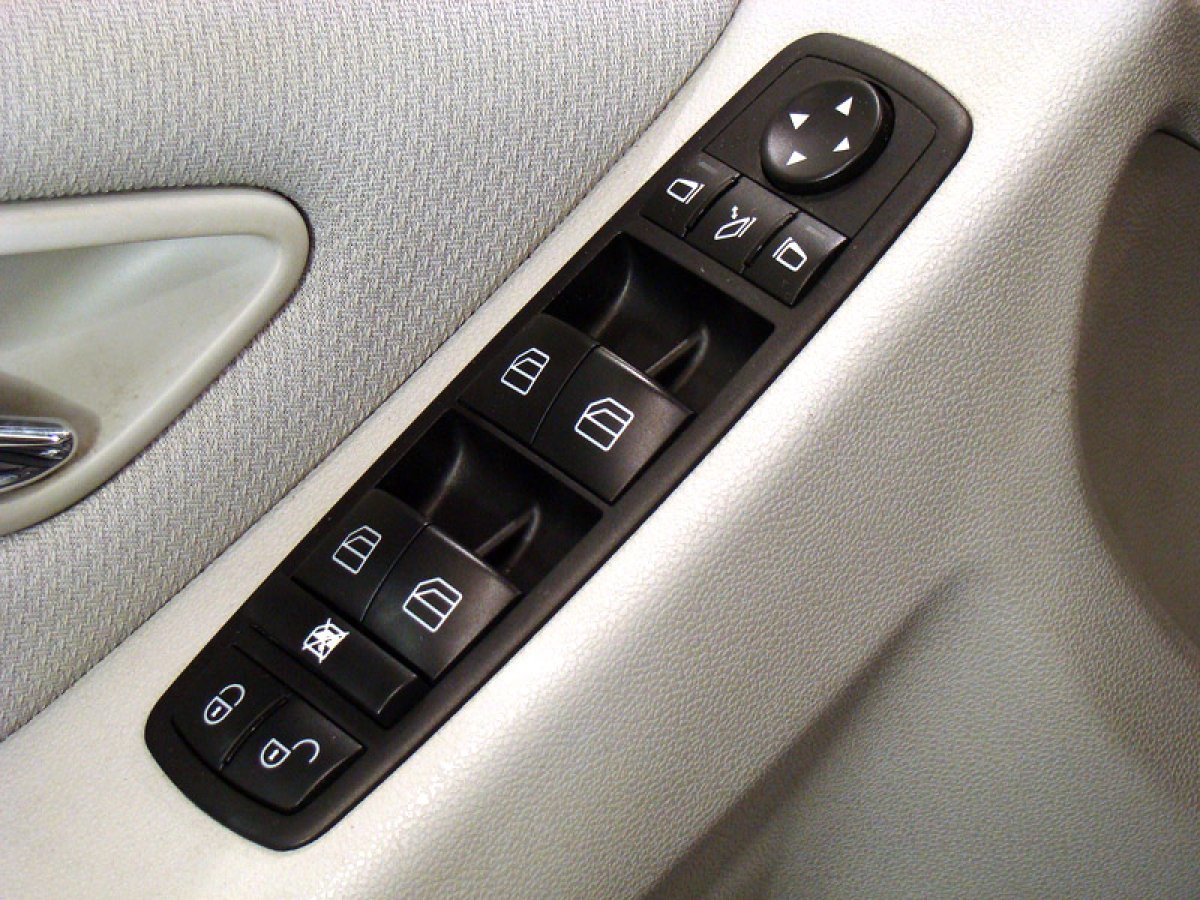 Foto Mercedes-Benz Clase A 26