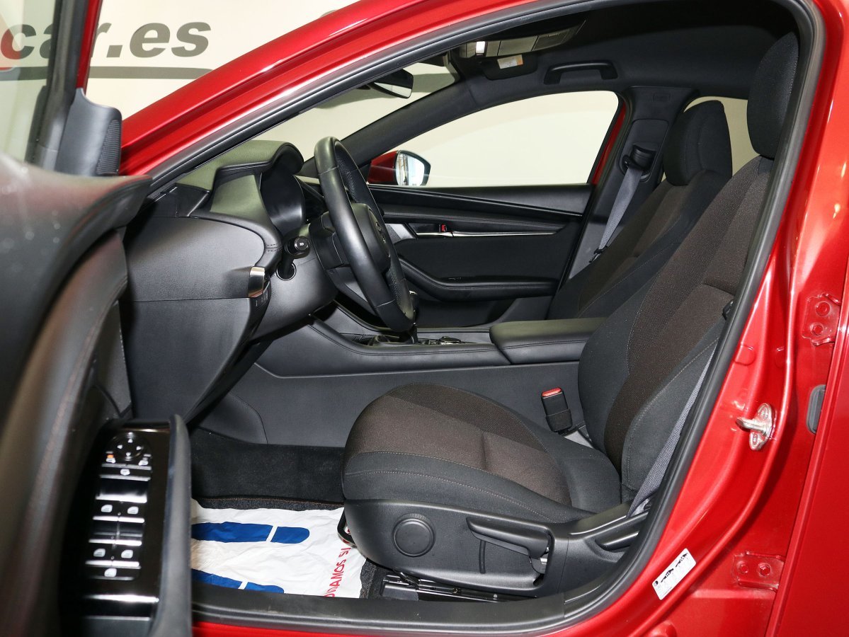 Foto Mazda Mazda3 13