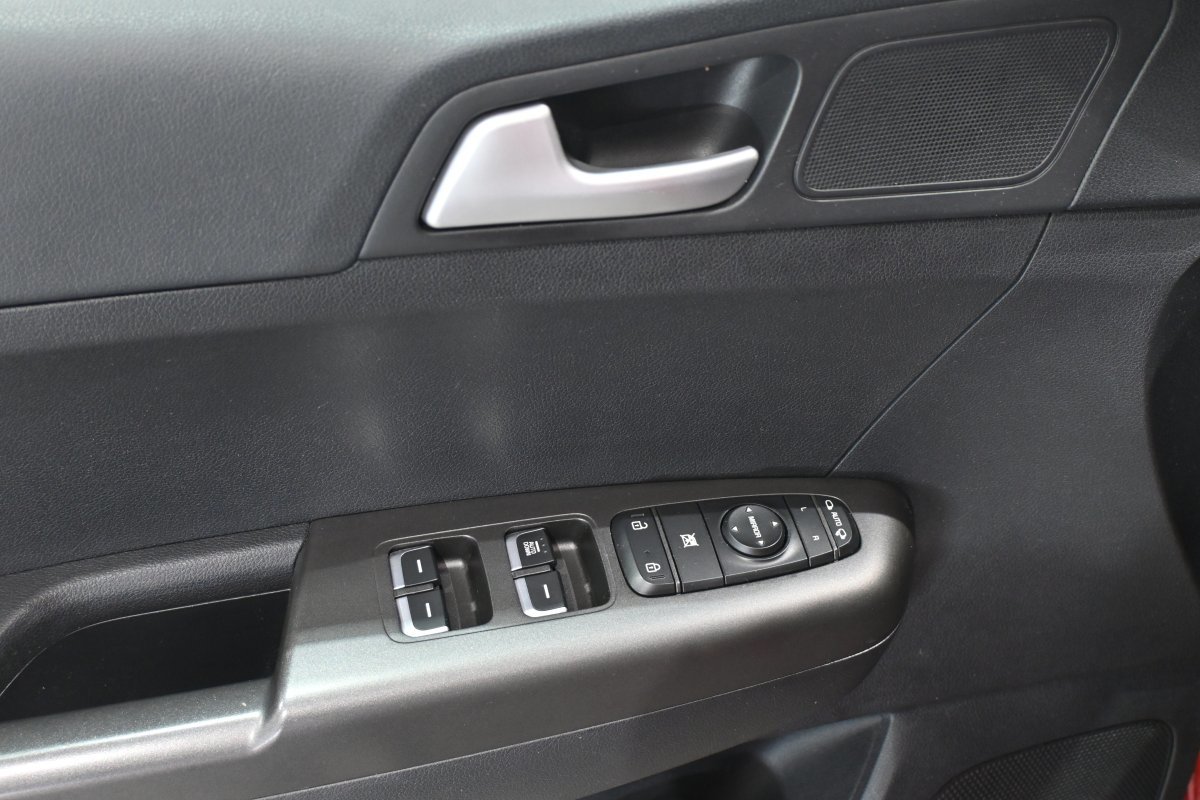 Foto Kia Sportage 28