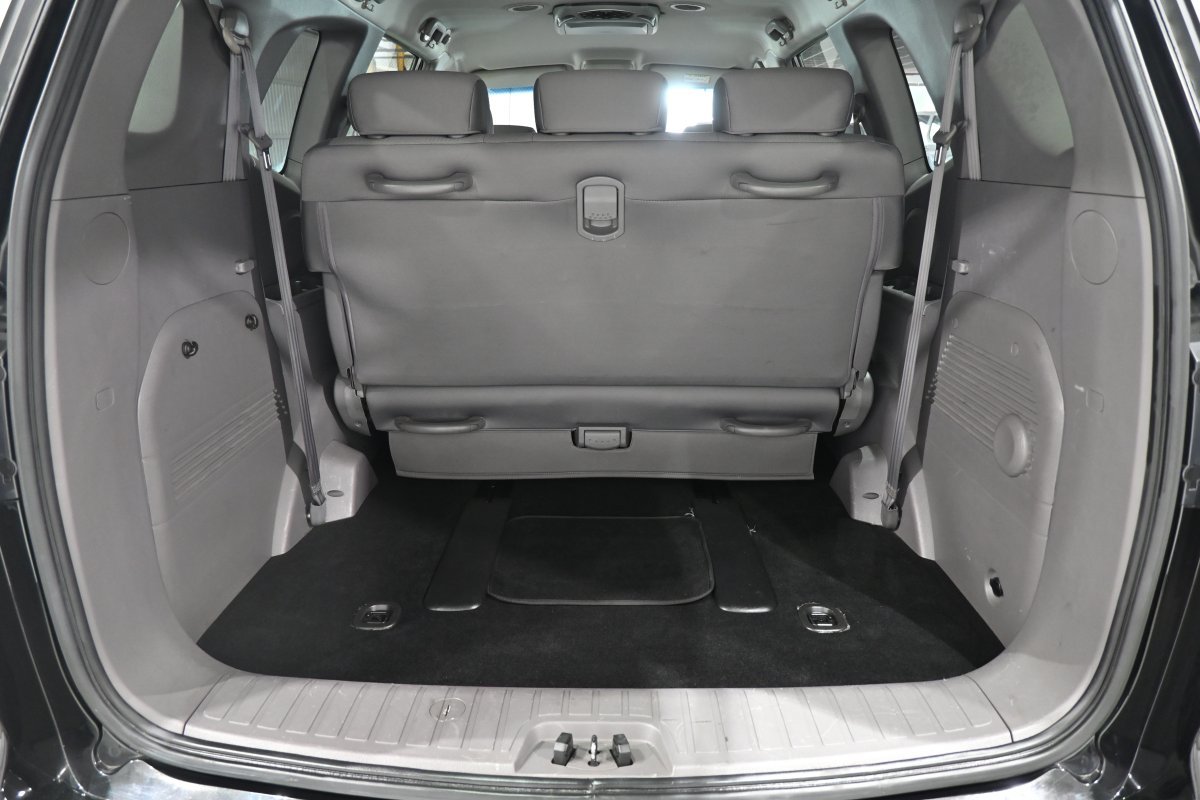 Foto SsangYong Rodius 8