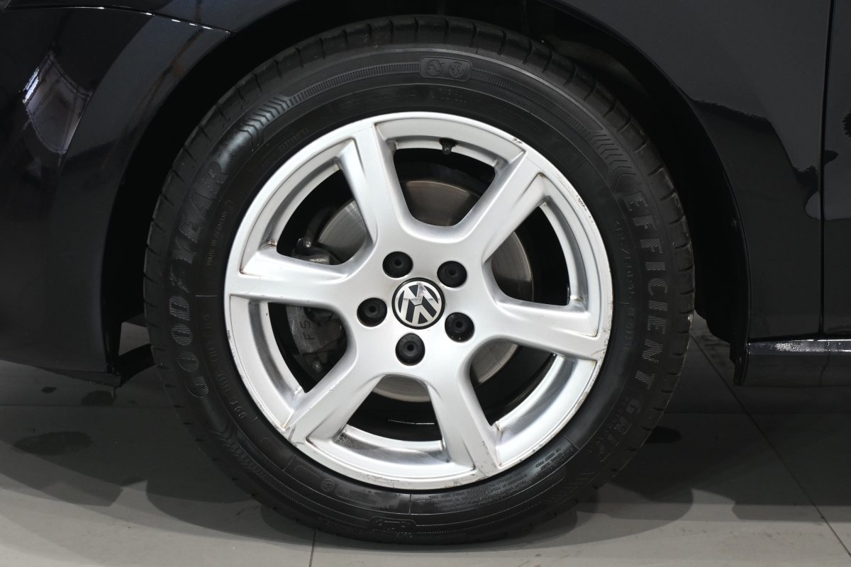 Foto Volkswagen Polo 24