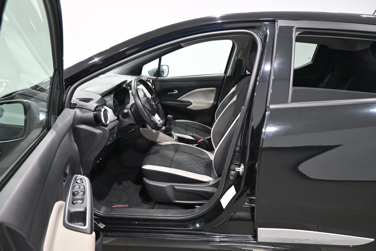 Foto Nissan Micra 10