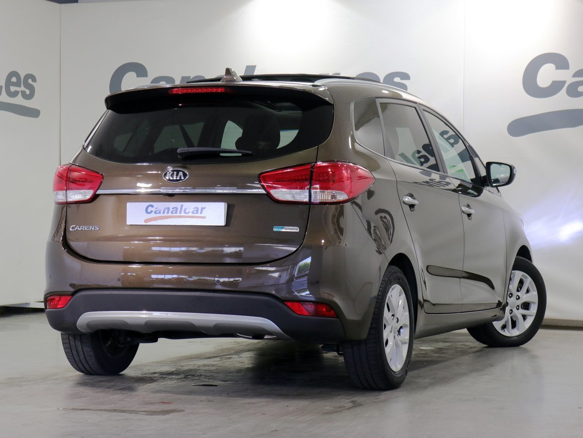 Foto Kia Carens 4