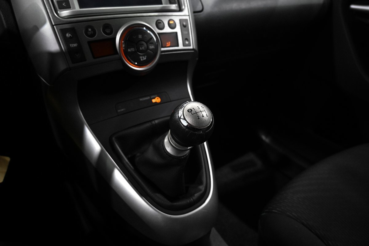 Foto Toyota Corolla Verso 17