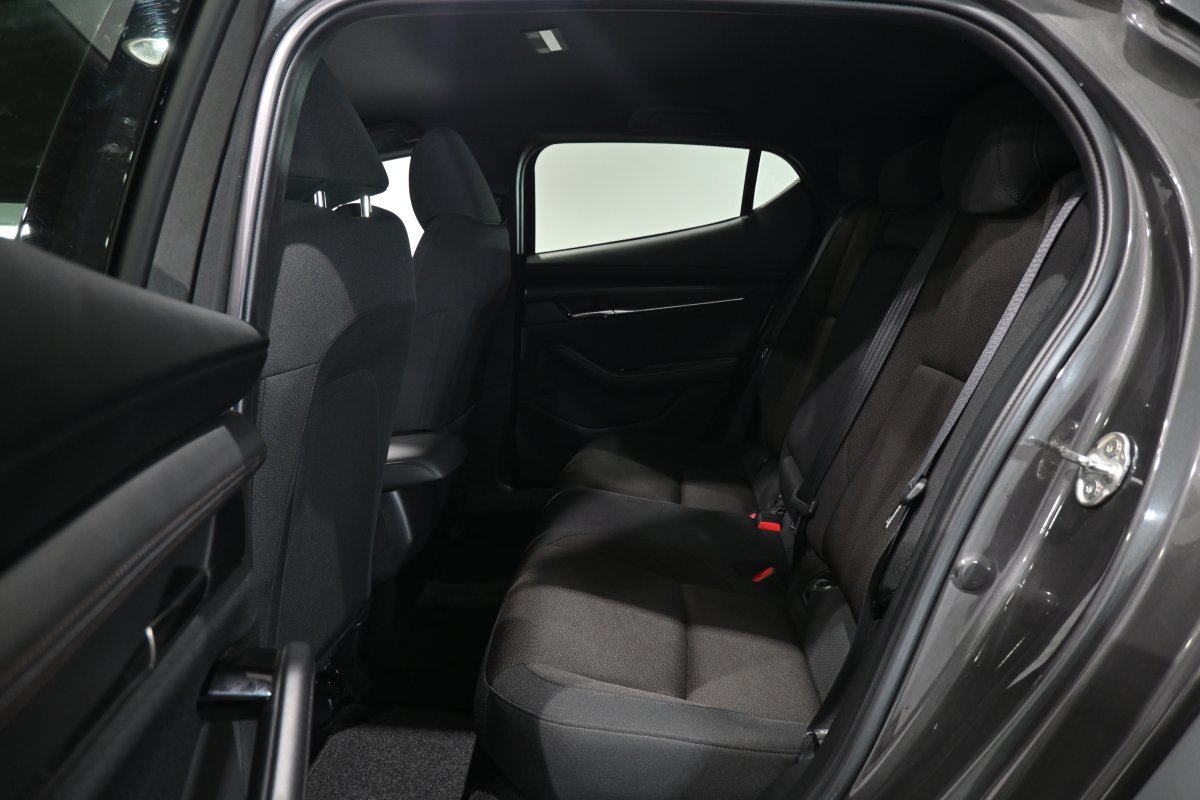 Foto Mazda Mazda3 11