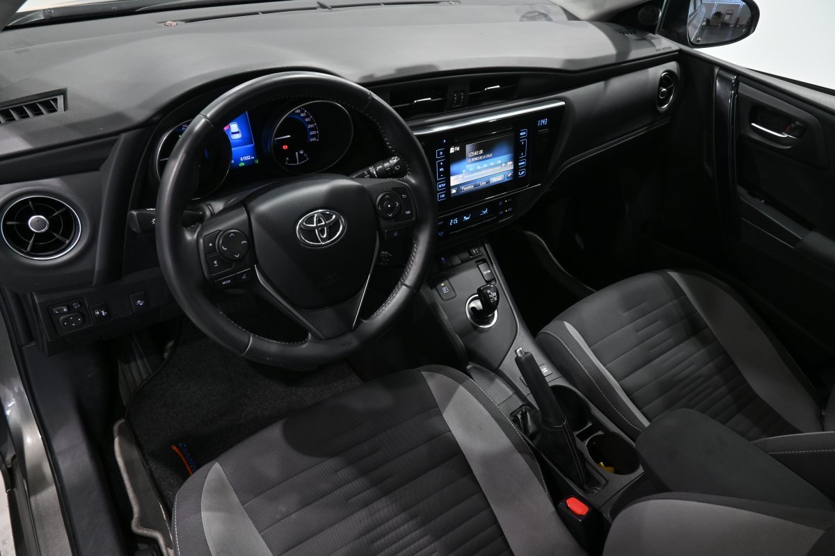 Foto Toyota Auris 9