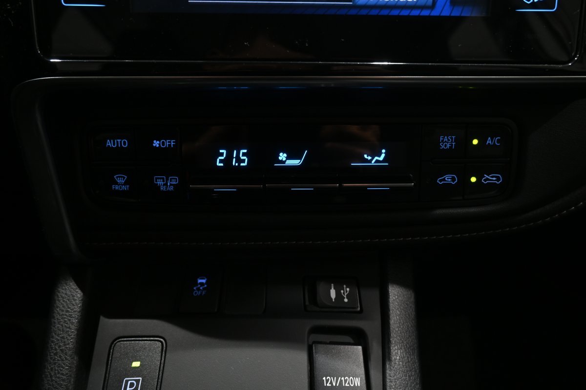 Foto Toyota Auris 16