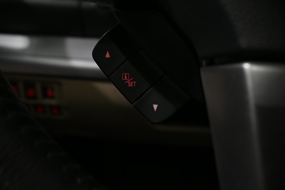 Foto Subaru Outback 24