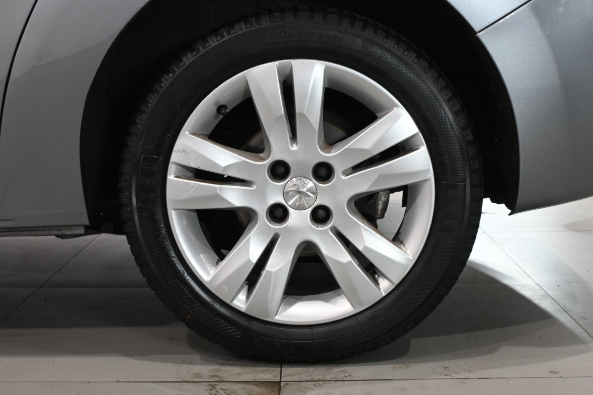 Foto Peugeot 5008 27