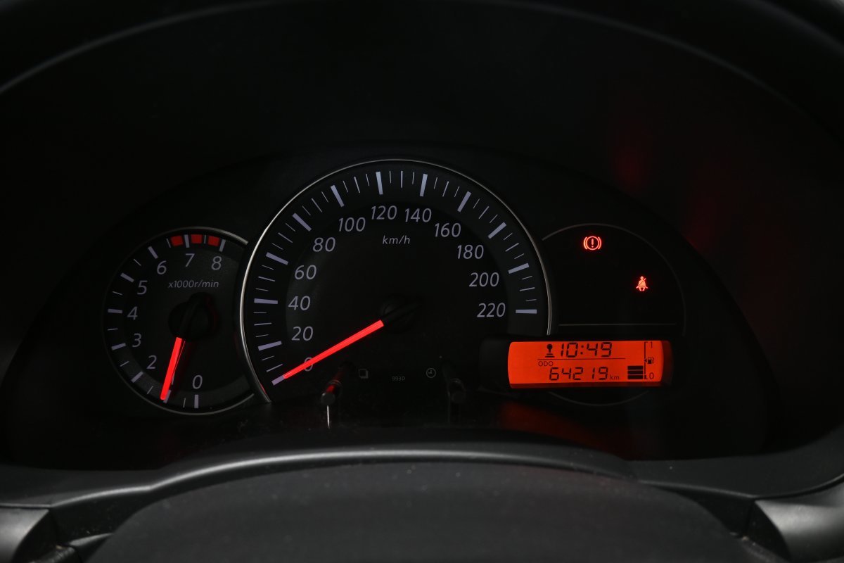 Foto Nissan Micra 13