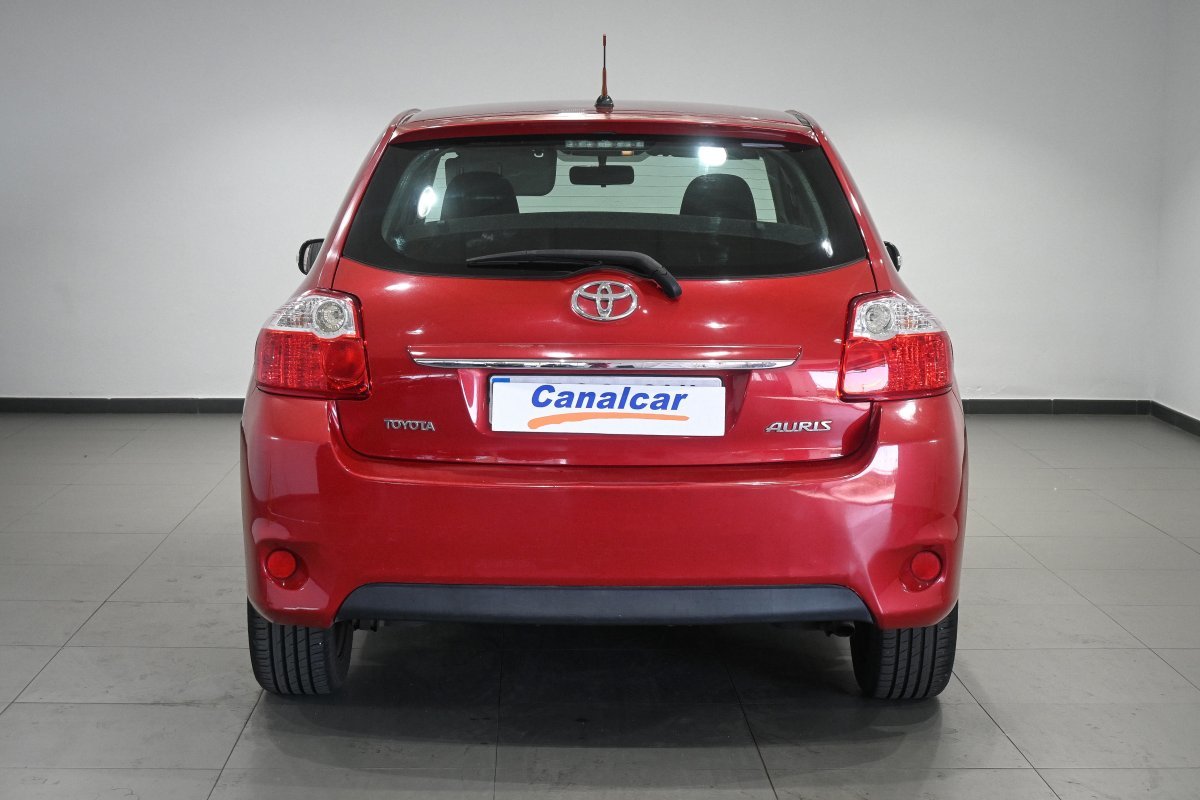 Foto Toyota Auris 5