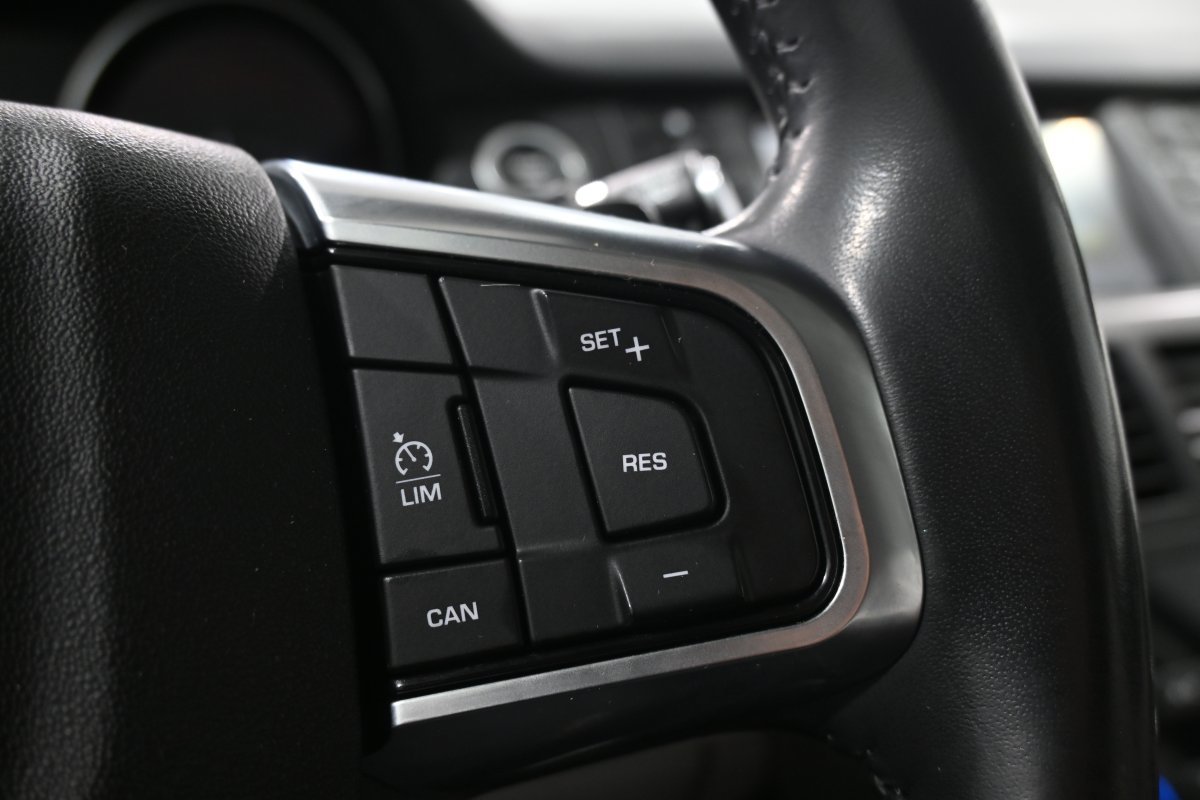 Foto Land-Rover Discovery Sport 23