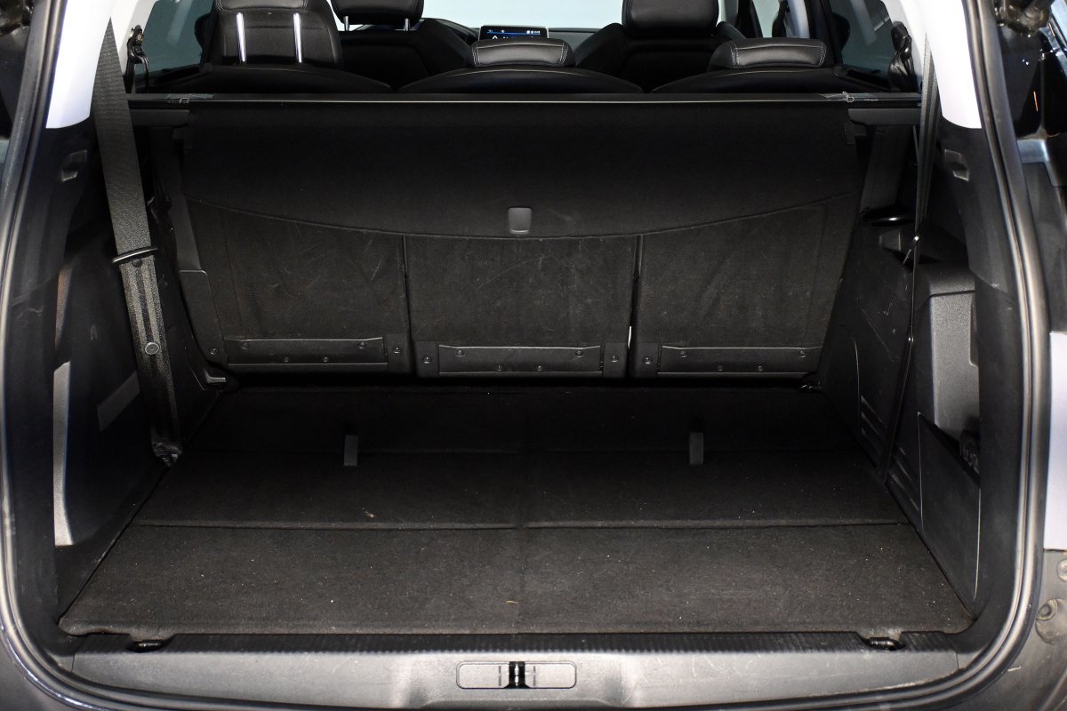 Foto Peugeot 5008 8