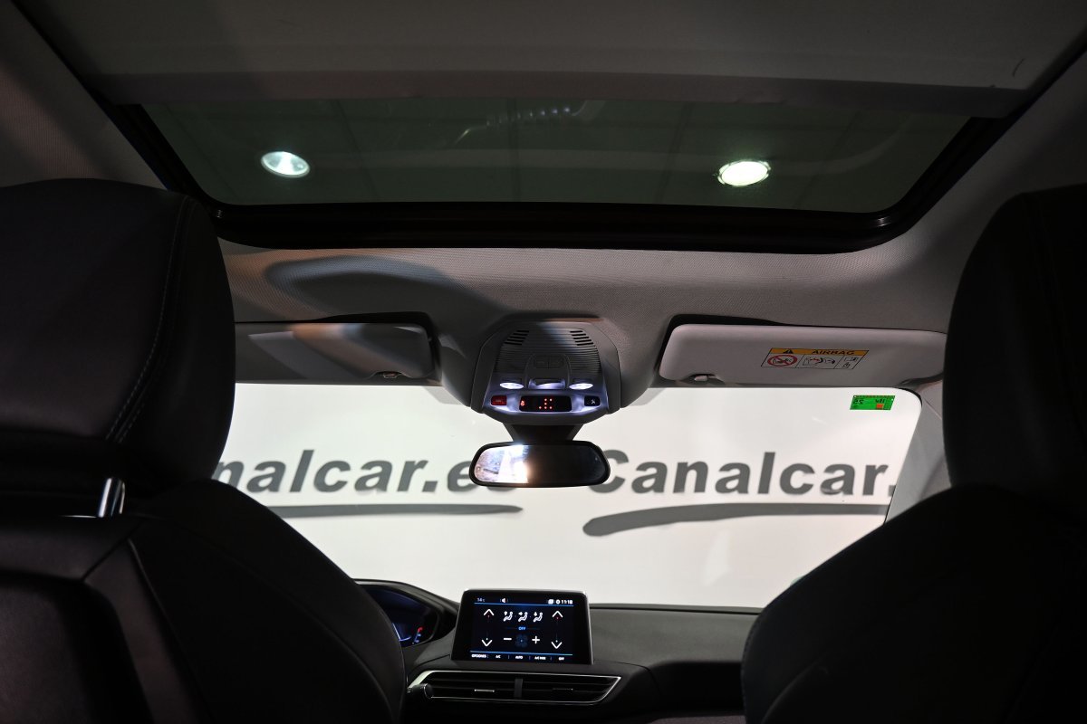 Foto Peugeot 5008 13