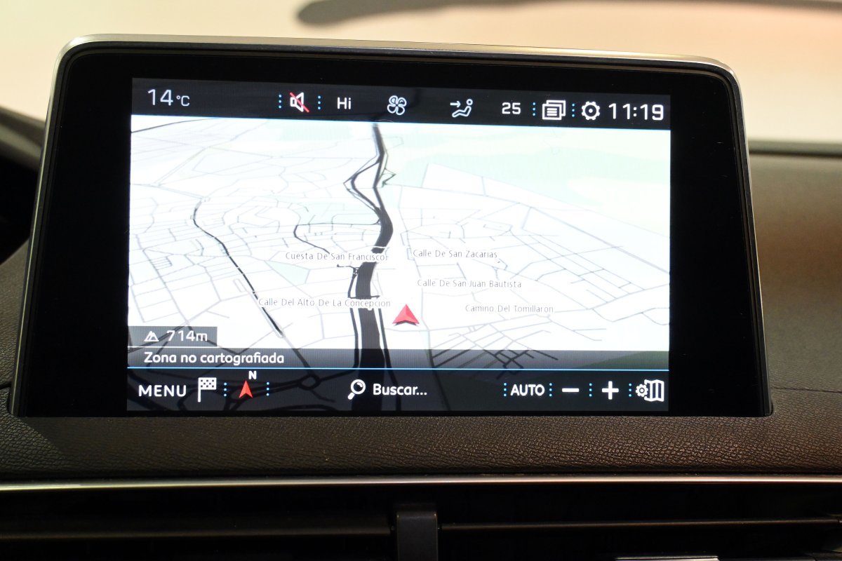 Foto Peugeot 5008 16