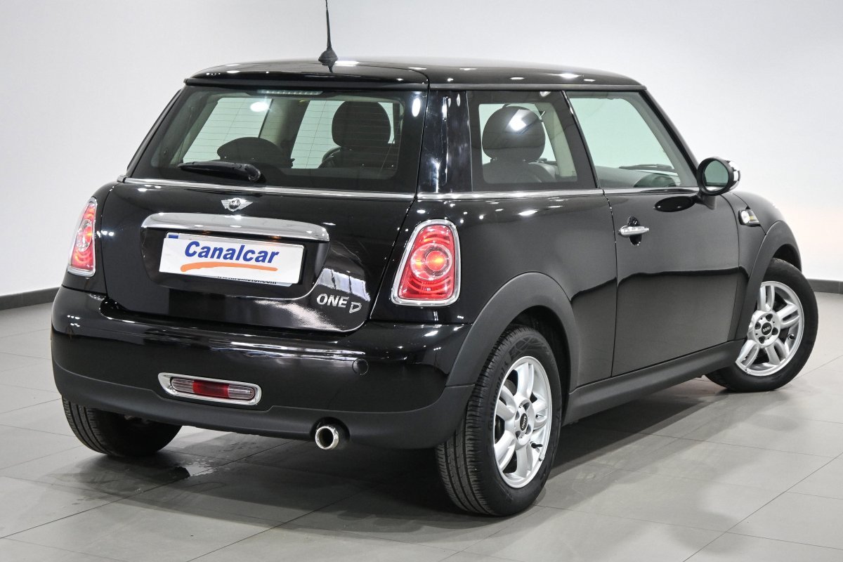 Foto Mini 3 Puertas 4