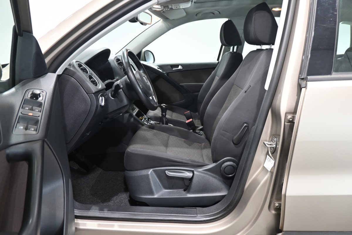 Foto Volkswagen Tiguan 9