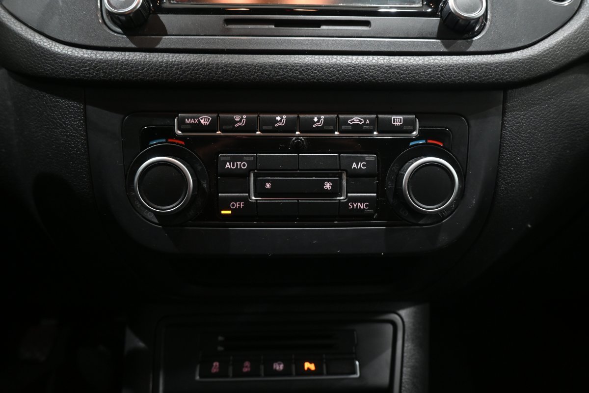 Foto Volkswagen Tiguan 14