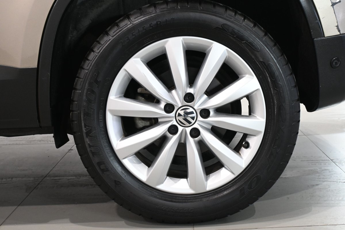 Foto Volkswagen Tiguan 27