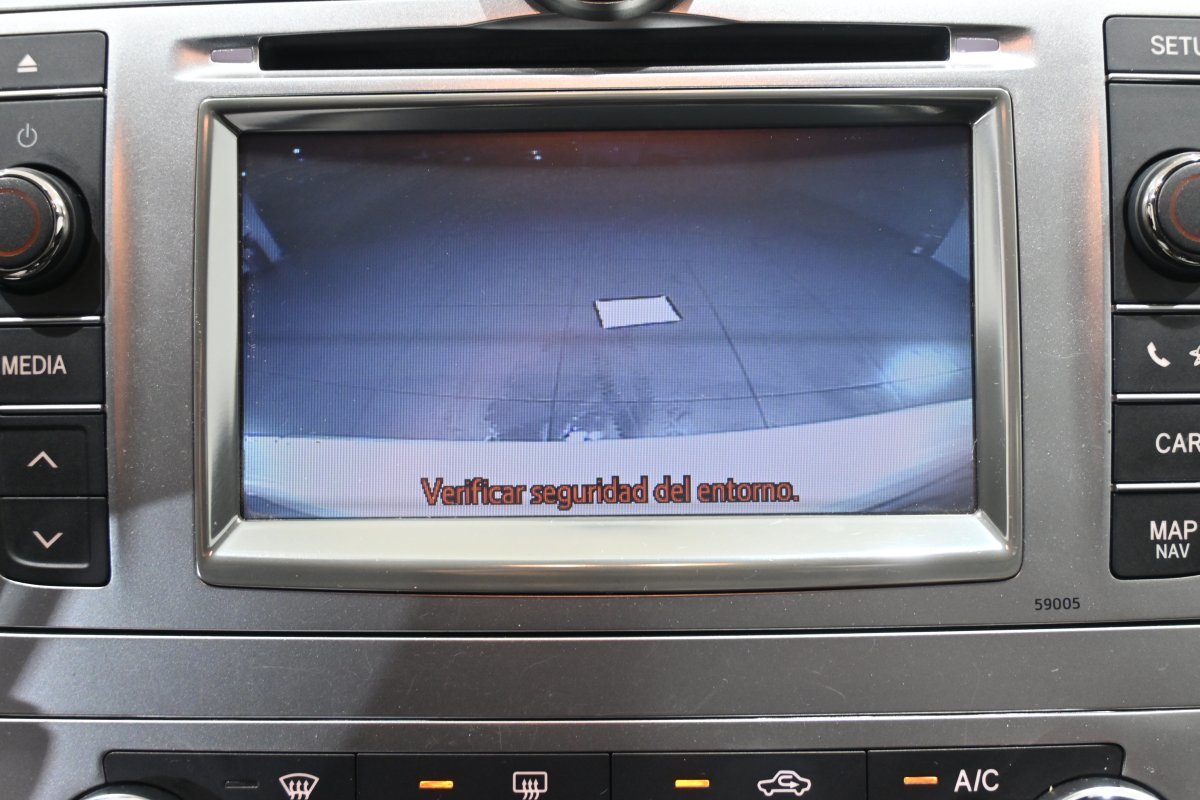 Foto Toyota Avensis 18