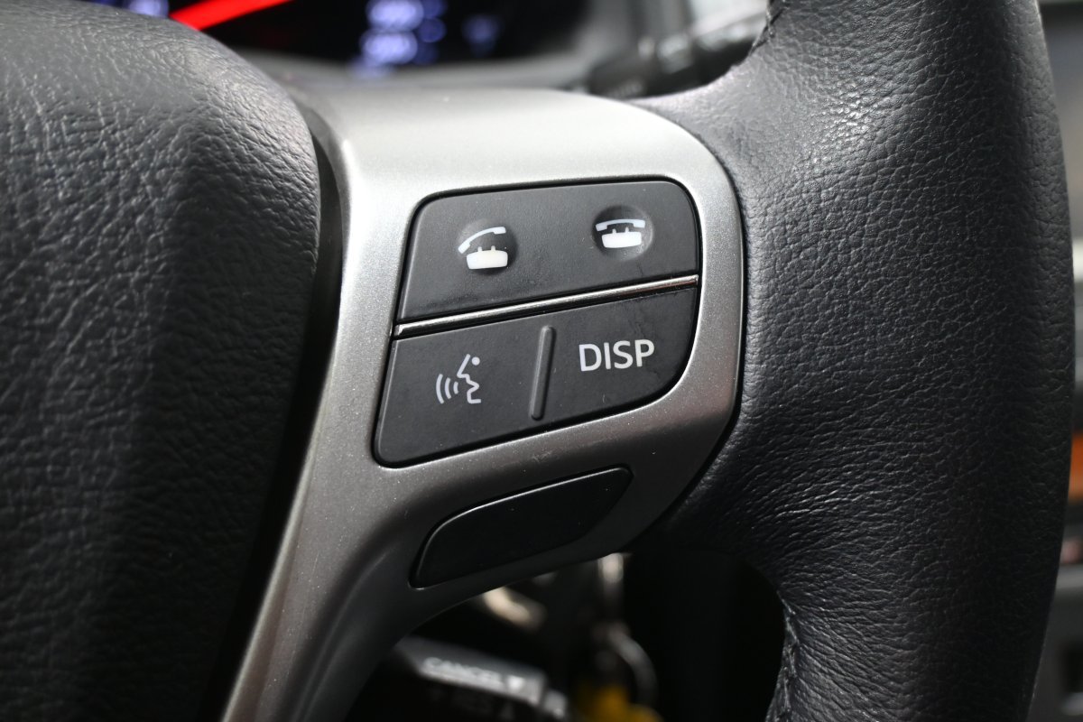 Foto Toyota Avensis 24